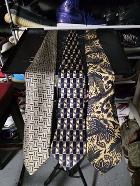 Silk! Club Room Bachrach Izod 3 Silk Neckties in Gold and Navy - Set of Three
